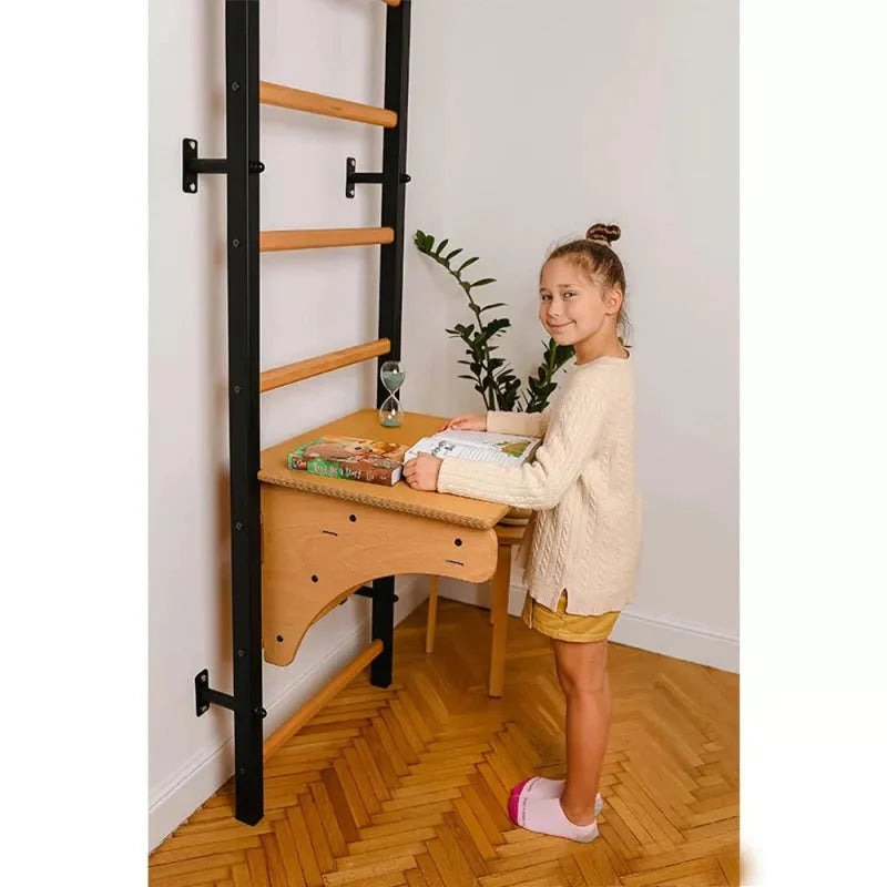 BenchK Pull-up Bar BT076M - A girl studying using the product