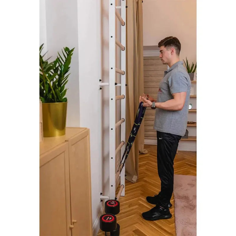 BenchK Stall Bar 721B - low pull ups using black straps