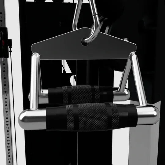 USA Sports Chinning Triangle with Rubber Grip - hanging on a machine 