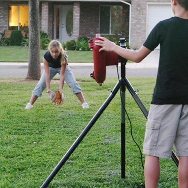 BaseHit Machine with Automatic Ball Feeder - Kids playing baseball outdoor