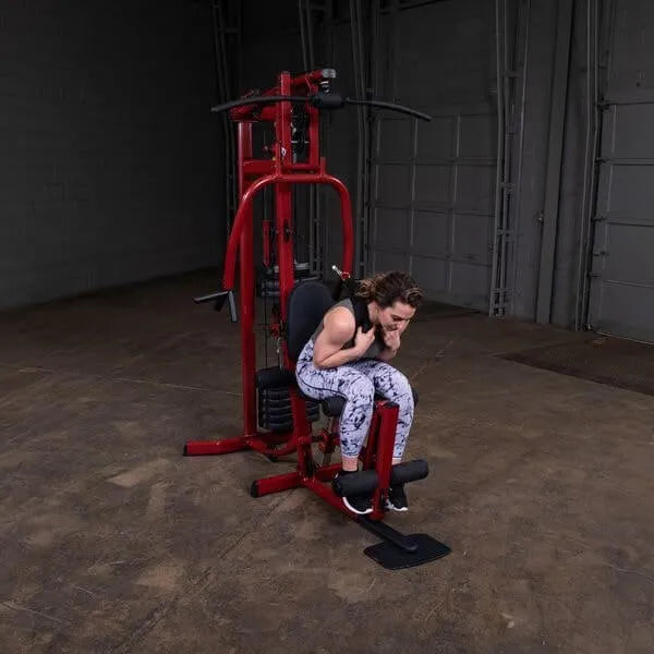 Best Fitness BFMG30 Multi Station Gym - woman on curl own position 