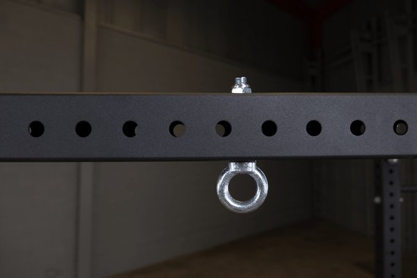 Body Solid Pro Club Line Power Rack, Half Rack Connecting Bar - close up of hanging rod