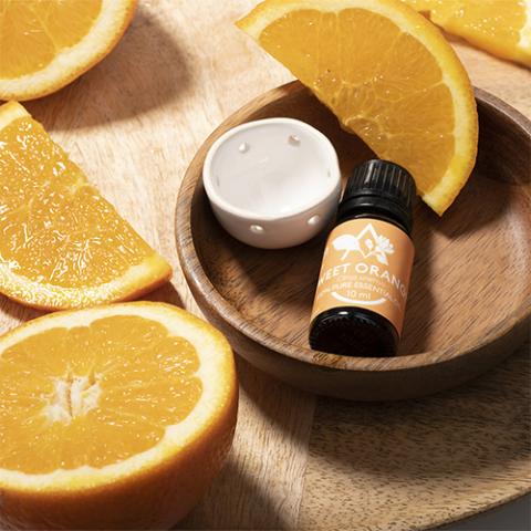 Saunum Sweet-Orange Aroma Oil with Reservoir, 10ml - with fresh oranges